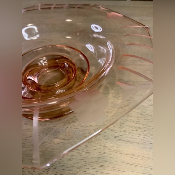 Vintage Pink Depression Glass, Octagon Shape Serving Bowl - Picture 3 of 7